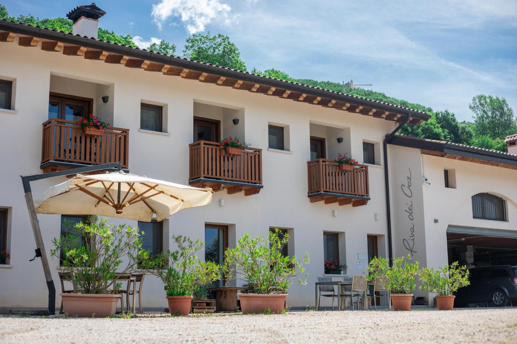 Agriturismo Riva Dei Coz Sequsino Buitenkant foto