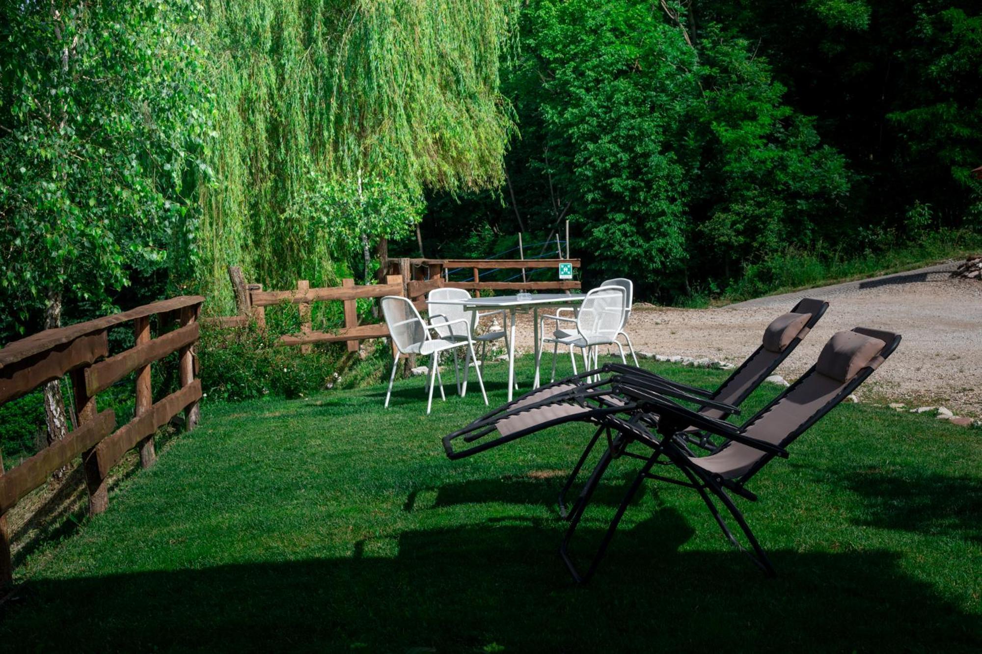 Agriturismo Riva Dei Coz Sequsino Buitenkant foto
