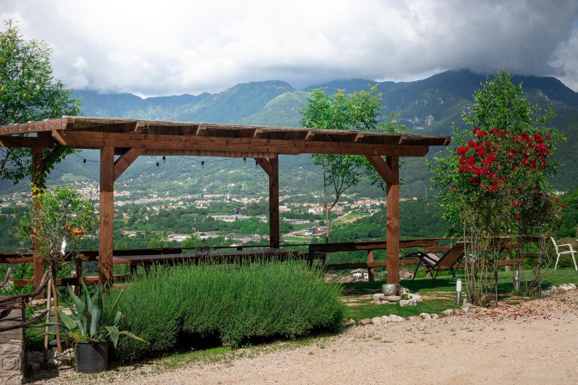 Agriturismo Riva Dei Coz Sequsino Buitenkant foto